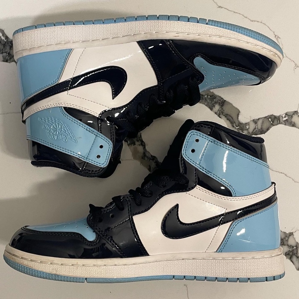 Nike Jordan 1 blue chill